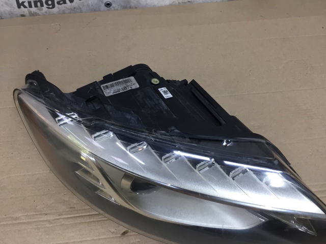 Правая блок фара 4L0941004AL VAG