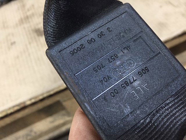 Ремень безопасности передний левый 4L1857705V04 VAG