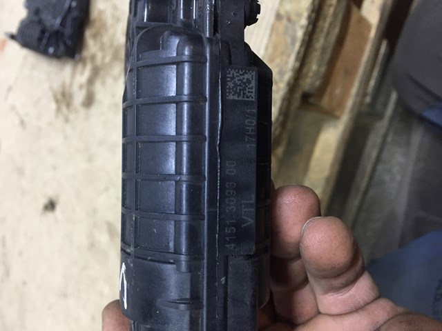 Замок задней двери, левой 51227167587 BMW