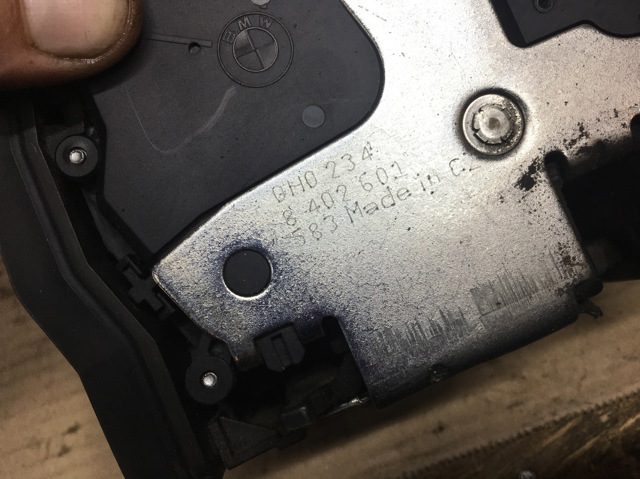 Замок задней левой двери 51228402601 BMW