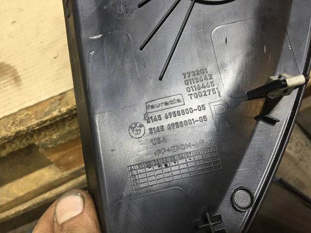 51456972413 BMW Крышка боковая панели "торпедо", левая купить в Винница