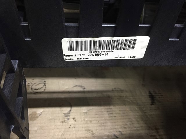Панель салона передняя "торпедо" 51456974555 BMW