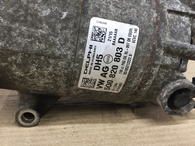 Компрессор кондиционера 5Q0820803D VAG