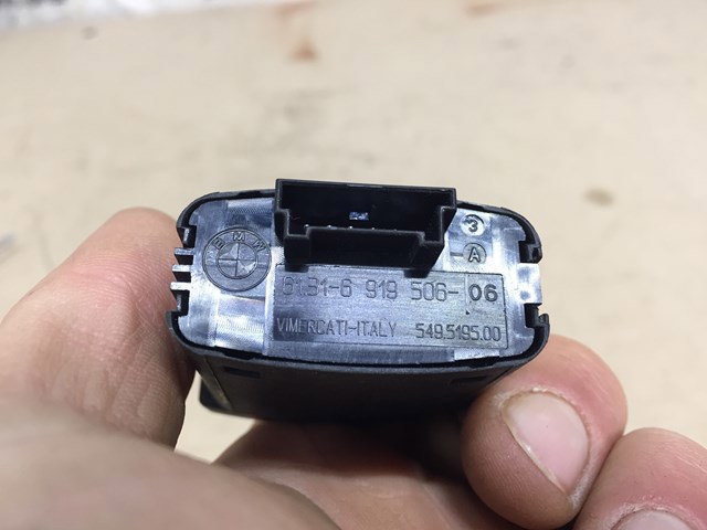 Кнопка включения аварийной сигнализации 61316919506 BMW
