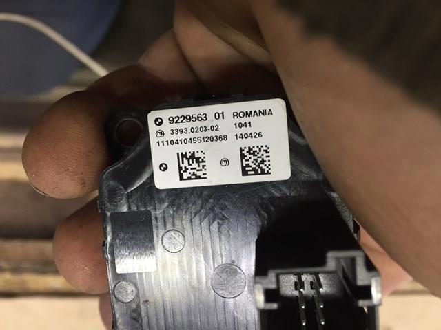 Кнопка стоп-старт 61319229563 BMW