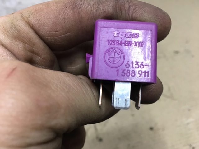 Блок переключения кондиционера 61361388911 BMW
