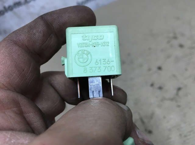 Реле поворотников 61368373700 BMW