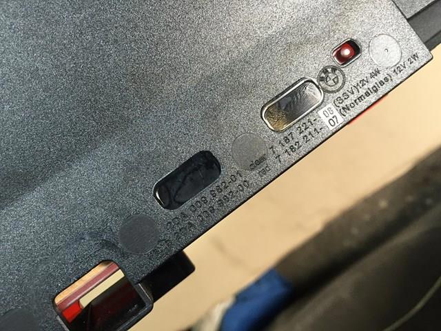 Дополнительный стоп-сигнал 7187221 BMW