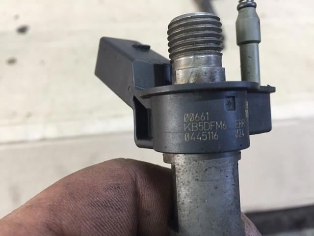 7805428 BMW Топливные форсунки купить в Николаев