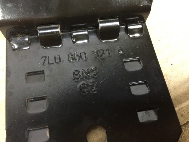 Противооткатное устройство (башмак) 7L0860321A VAG