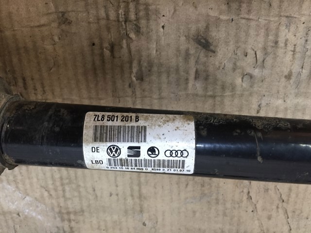 Полуось задняя 7L8501201B VAG