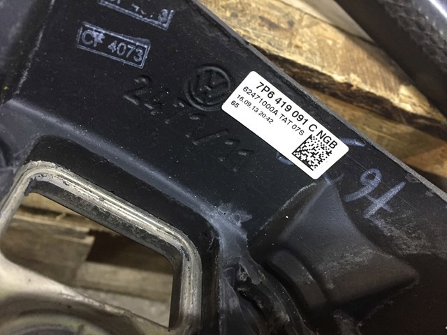 VAG 7P6419091CNGB Руль в наличии Ужгород