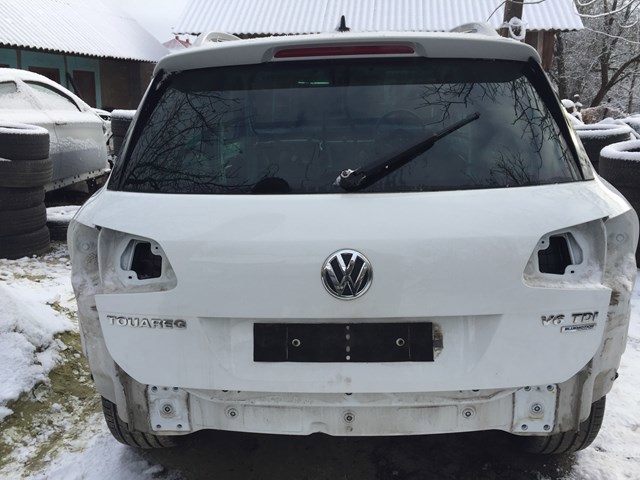 Задняя дверь Фольксваген Туарег II