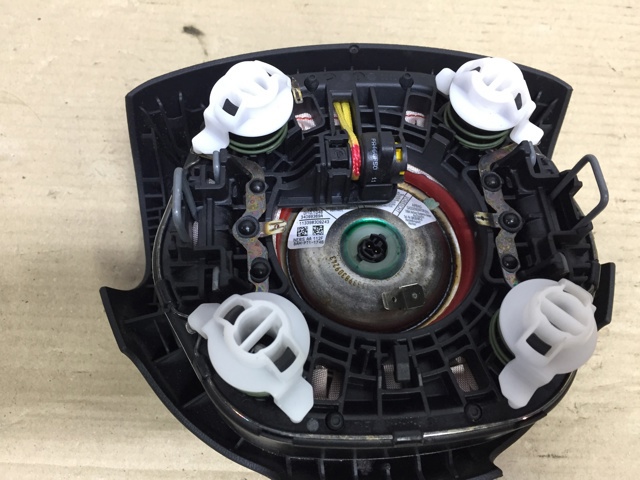 Подушка безопасности водителя 8K0880201AC6PS VAG