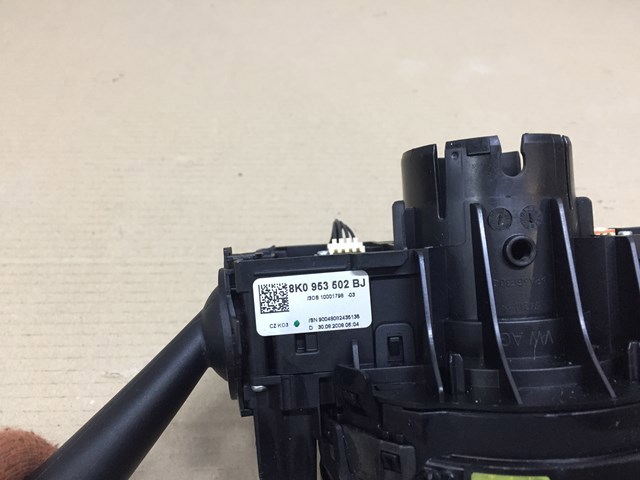 Переключатель подрулевой в сборе 8K0953502BJ VAG