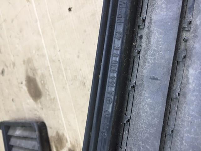 Лючок (дверца) бензобака A1648300042 MERCEDES
