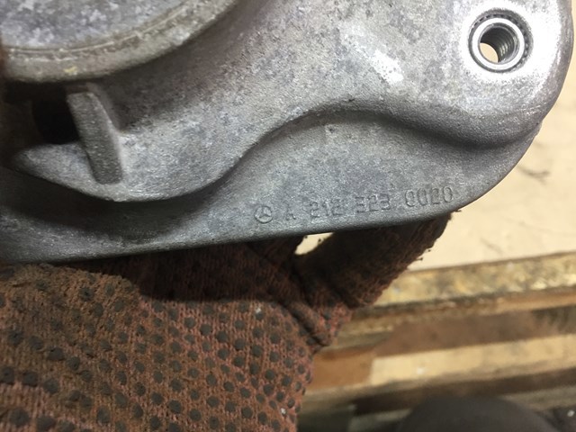 Опора передней стойки A2123230020 MERCEDES