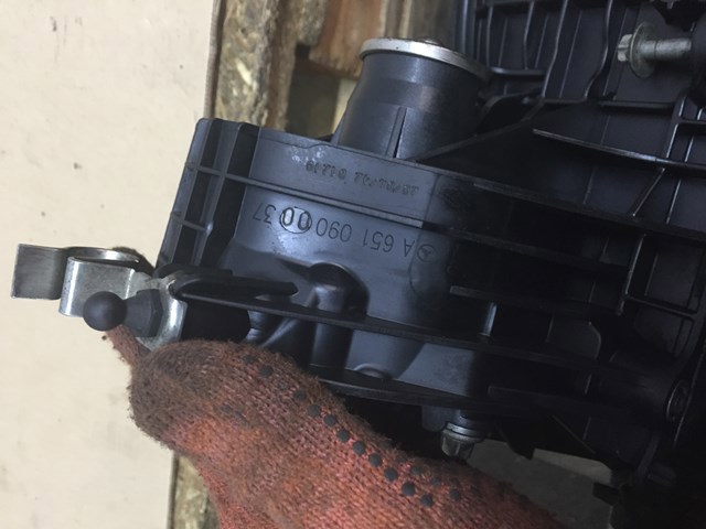 Впускной коллектор A6510900037 MERCEDES