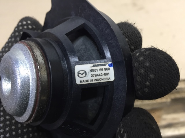Громкоговоритель NE6166960 MAZDA