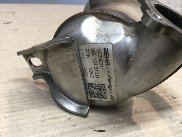 04L131512D VAG Радиатор системы EGR рециркуляции выхлопных газов купить в Киев