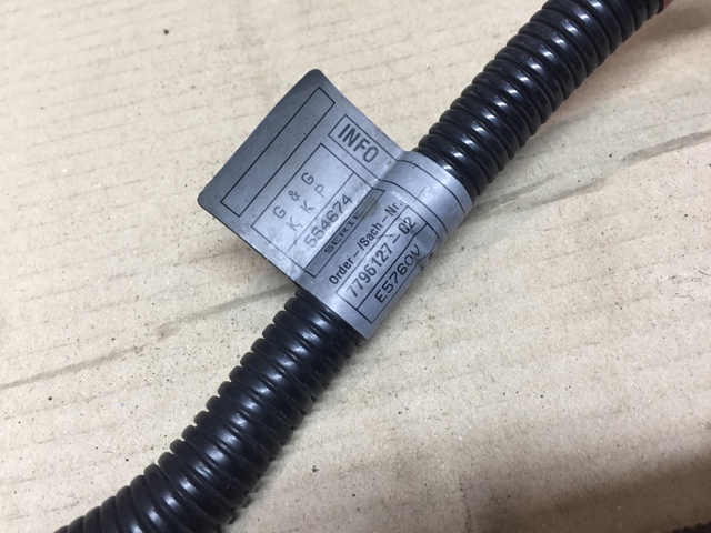 BMW 12427796127 в наличии Запорожье