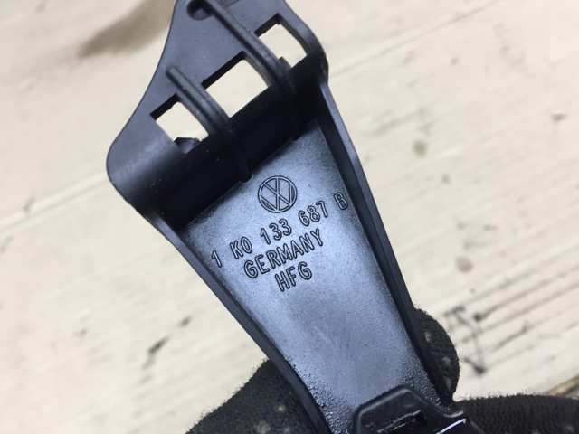 VAG 1K0133687B в наличии Ровно