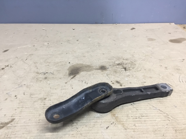 Подушка двигателя 1K0199855BA VAG