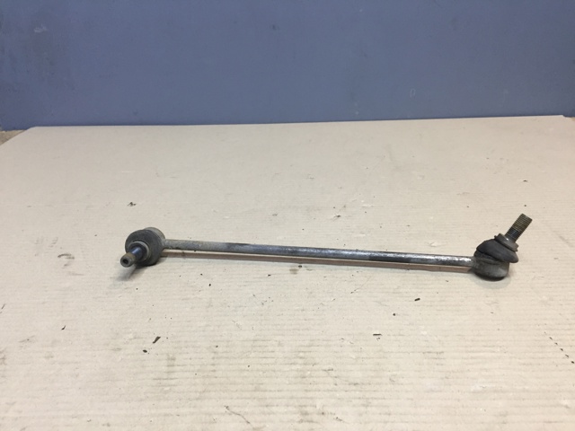 Тяга переднего стабилизатора Фольксваген Туран 2