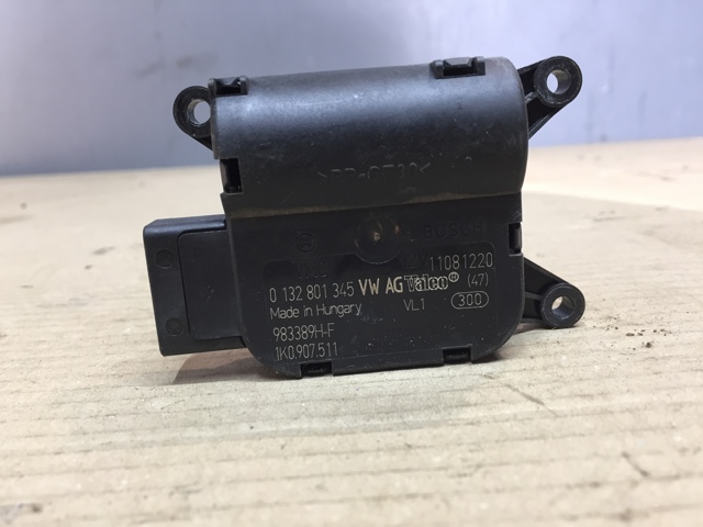 Привод заслонки печки 1K0907511 VAG