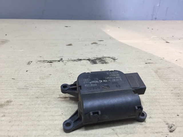 Привод заслонки печки 1K0907511B VAG