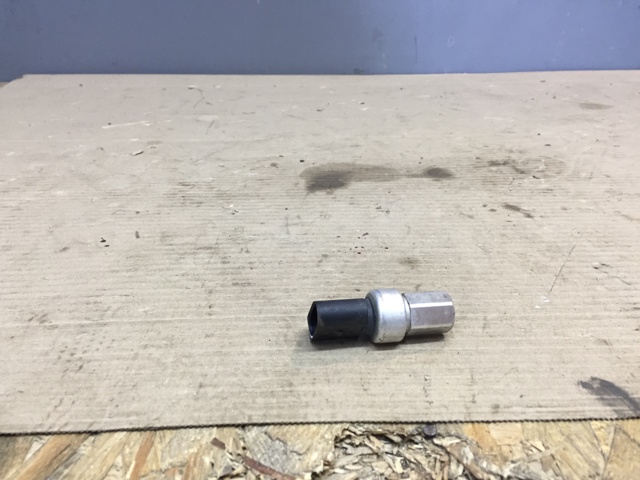 Датчик-клапан кондиционера Сеат Альхамбра