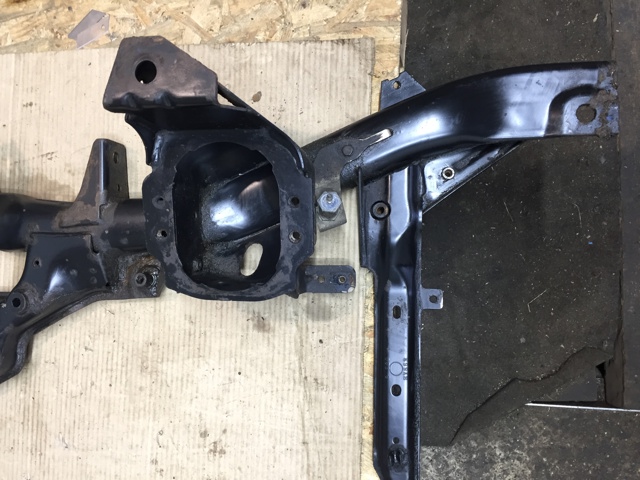 31116779357 BMW Балка передней подвески (подрамник) купить в Павлоград