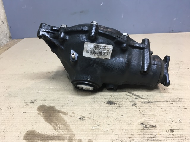 Редуктор переднего моста 31507512665 BMW
