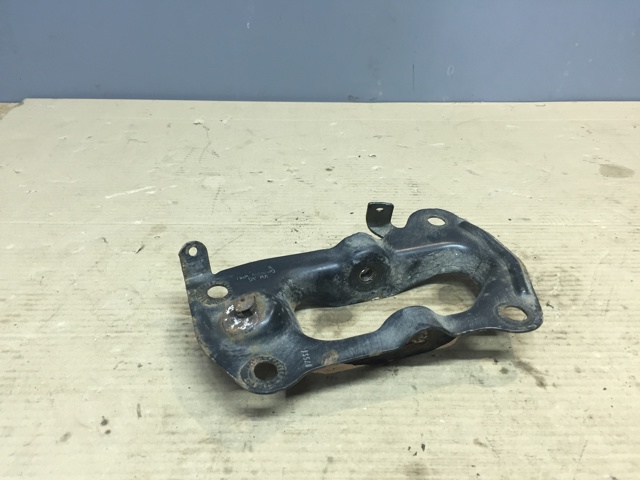 Кронштейн задней балки 3C0505130B VAG