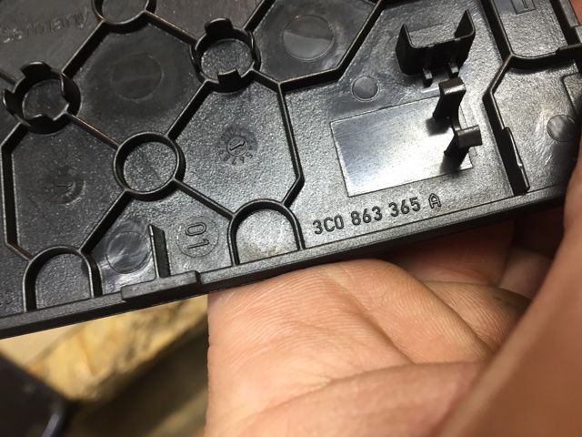 VAG 3C0863365A в наличии Ровно