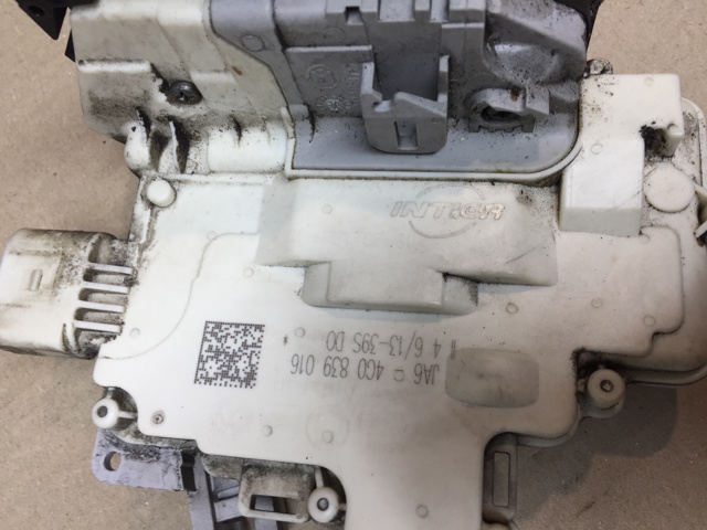 4G0839016 Замок двери задней правой купить Каменское