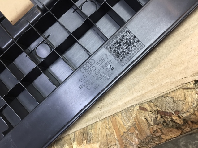 VAG 4L0863528A4PK в наличии Полтава