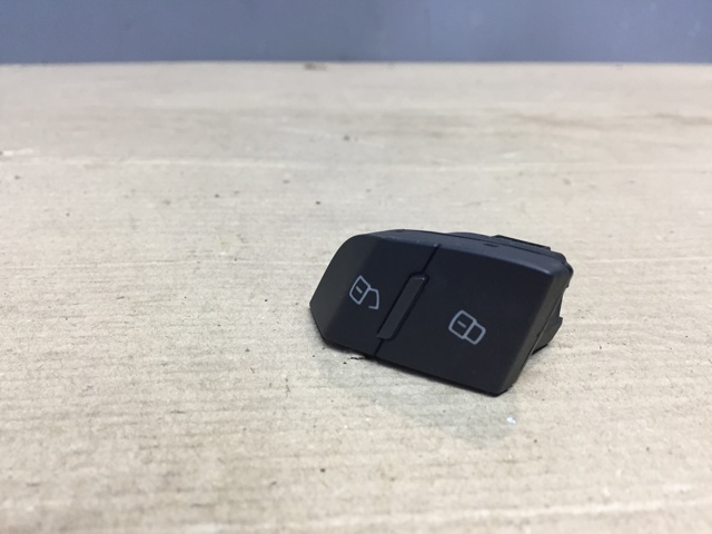 Кнопка центрального замка 4L2962108B VAG