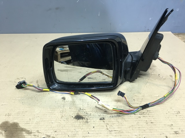 Наружное зеркало левое 51167039925 BMW
