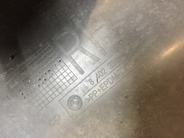 51718402338 BMW Расширитель (накладка) арки заднего крыла правый купить в Днепр