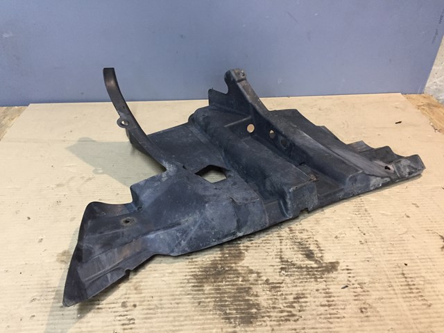 BMW 51718408960 Подкрылок крыла переднего правый передний в наличии Киев