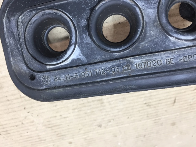 BMW 64116951716 в наличии Черкассы