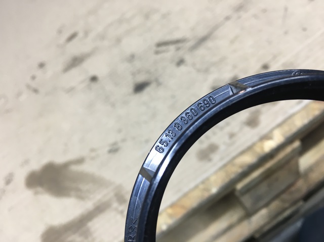 65138360690 BMW купить в Украина