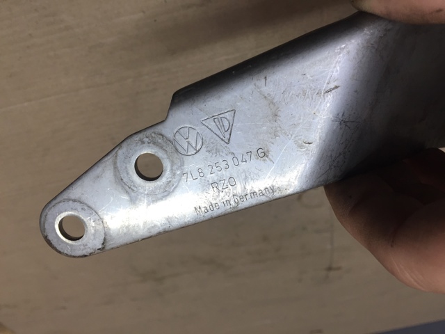 7L8253047G купить Ужгород