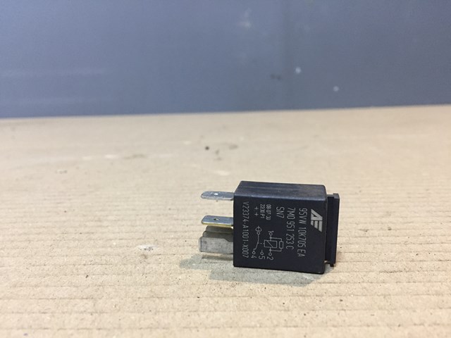 Реле электрическое многофункциональное 7M0951253C VAG