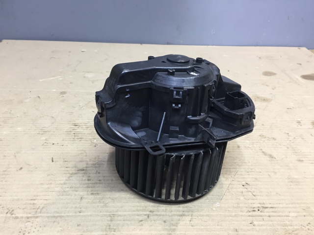 VAG 7P0820021G в наличии Сумы