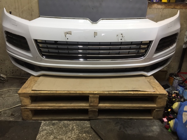 7P6807101AGRU VAG Передний бампер купить в Полтава
