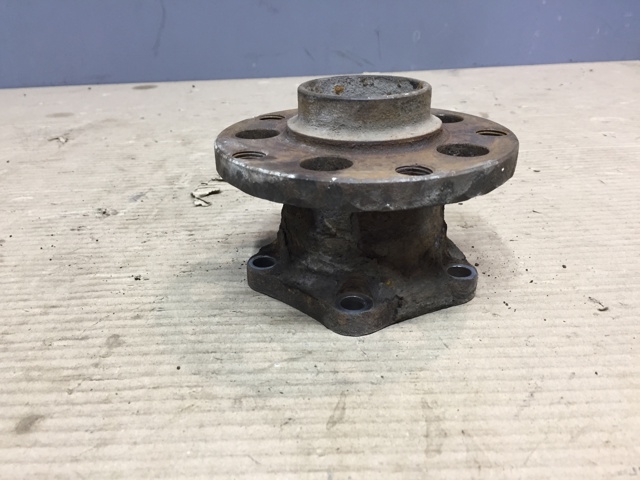 Задняя шпиндель Audi A6 C4