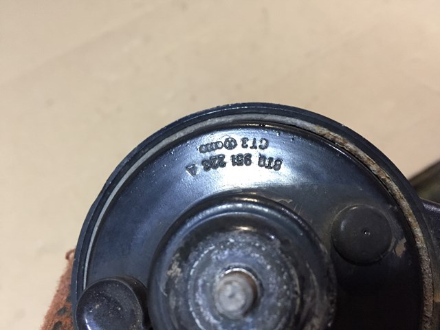8T0951223A купить Сумы