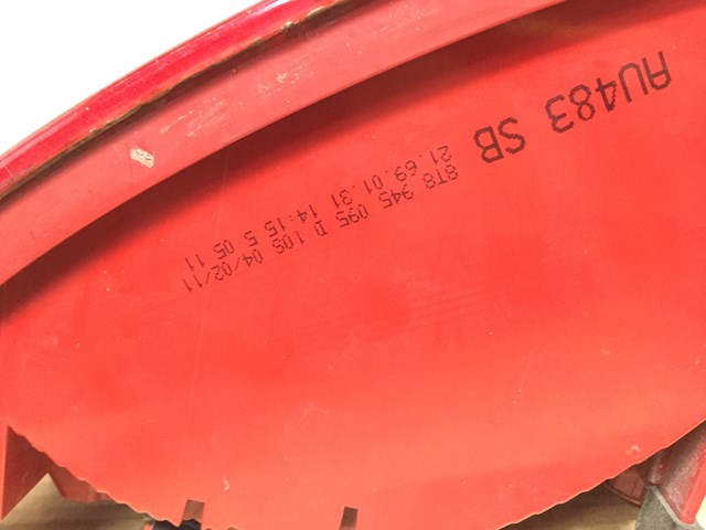 8T8945095D Фонарь задний левый внешний купить Николаев
